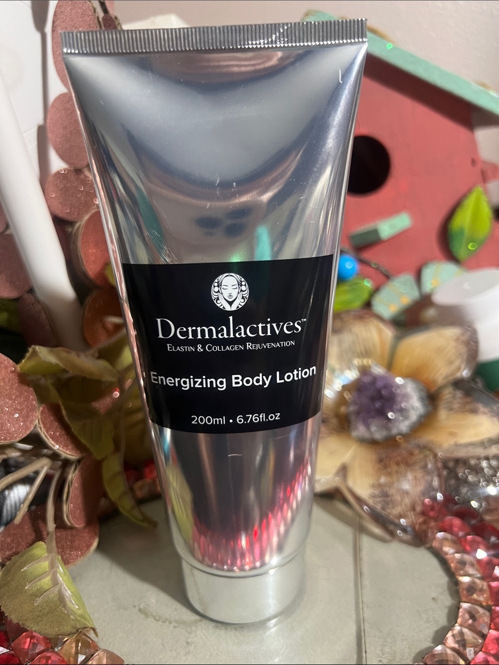 DERMALACTIVES ENERGIZING BODY LOTION 200 ml-BRAND NEW-SEALED full size